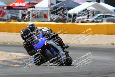 media/Apr-09-2022-SoCal Trackdays (Sat) [[c9e19a26ab]]/Turn 2 (1140am)/